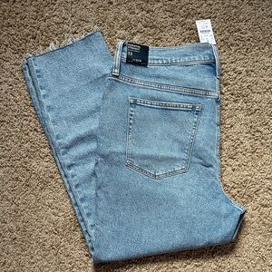 J. Crew Factory Women’s Essential Straight Jeans Taw Hem Light Wash